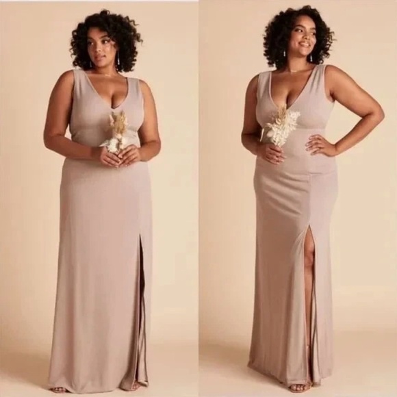 Birdy Grey Dresses & Skirts - Birdy Grey Shamin Dress Crepe Taupe Curve 2X NEW NWT BRIDESMAID WEDDING